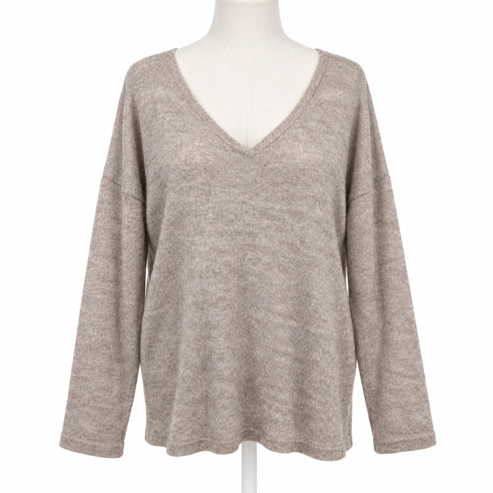 Lightweight Wool Mohair Sweater Size M Oversized V Neck Soft Classic Minimalist